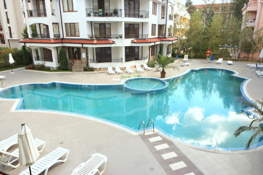 Menada Chateau Valon Apartment Солнечный берег Экстерьер фото